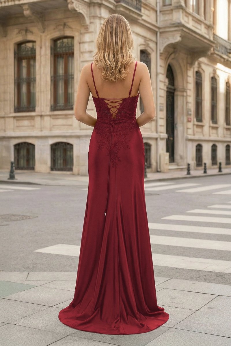 Sheath Spaghetti Straps Black Satin Long Prom Dresses with Lace Appliques